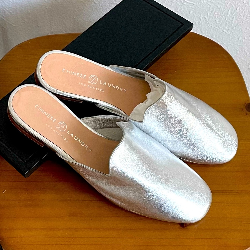 [CL By Chinese Laundry] Los Angeles Silver Flats, 7.5